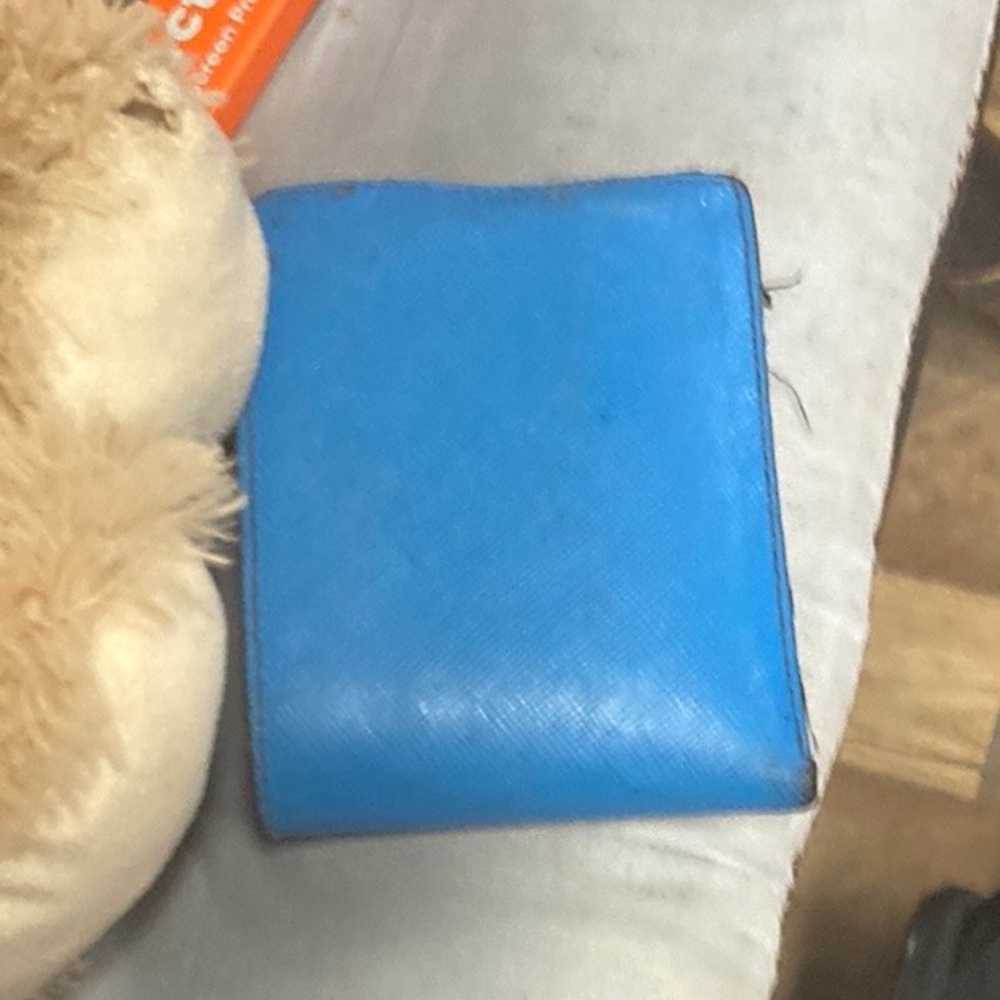 Blue leather wallet (Calvin Klein)